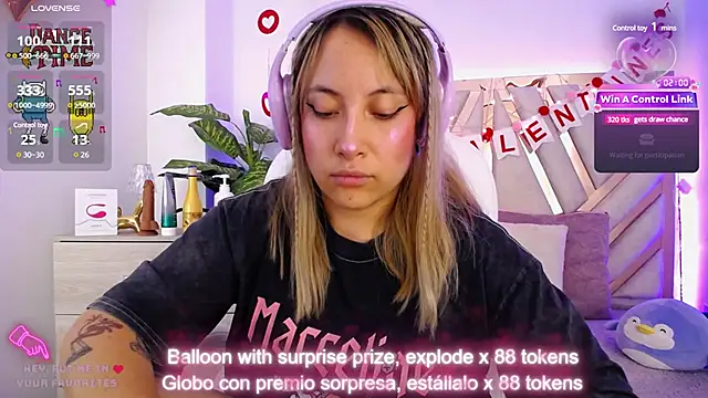 Snapshot of NyxAndria_1 chatting on February 26, 2025, 11:15 pm NyxAndria 1 online show from February 26, 2025, 11:15 pm