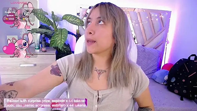 Snapshot of NyxAndria_1 chatting on March 2, 2025, 9:01 pm NyxAndria 1 online show from March 2, 2025, 9:01 pm