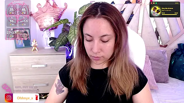 Snapshot of NyxAndria_1 chatting on September 29, 2025, 9:30 pm NyxAndria 1 online show from September 29, 2025, 9:30 pm