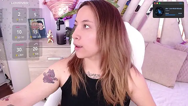 Snapshot of NyxAndria_1 chatting on September 30, 2025, 8:58 pm NyxAndria 1 online show from September 30, 2025, 8:58 pm