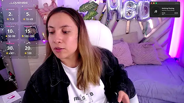 Snapshot of NyxAndria_1 chatting on October 7, 2025, 9:23 pm NyxAndria 1 online show from October 7, 2025, 9:23 pm