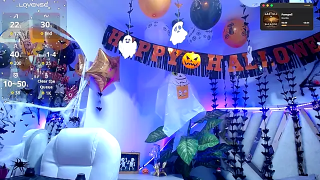 Snapshot of NyxAndria_1 chatting on October 28, 2025, 10:01 pm NyxAndria 1 online show from October 28, 2025, 10:01 pm