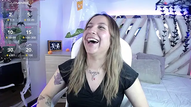 Snapshot of NyxAndria_1 chatting on November 12, 2025, 8:41 pm NyxAndria 1 online show from November 12, 2025, 8:41 pm