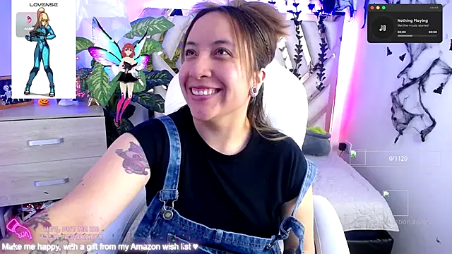 Snapshot of NyxAndria_1 chatting on November 14, 2025, 8:40 pm NyxAndria 1 online show from November 14, 2025, 8:40 pm