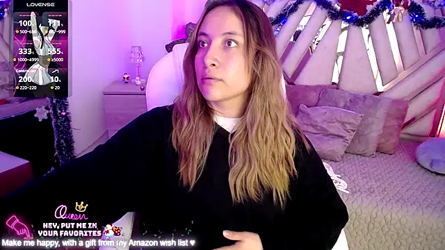 Snapshot of NyxAndria_1 chatting on December 19, 2025, 12:17 am NyxAndria 1 online show from December 19, 2025, 12:17 am