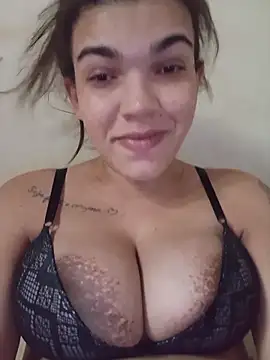 oliveira k online show from October 23, 2025, 8:40 pm