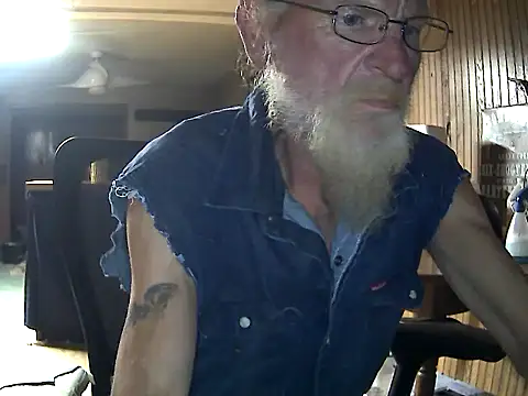 Snapshot of Aldick68 chatting on November 9, 2025, 7:50 am Aldick68 online show from November 9, 2025, 7:50 am