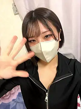 Snapshot of sakuchaaa_2525 chatting on September 25, 2025, 1:04 pm sakuchaaa 2525 online show from September 25, 2025, 1:04 pm