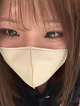 Snapshot of sakuchaaa_2525 chatting on March 20, 2026, 10:31 am sakuchaaa 2525 online show from March 20, 2026, 10:31 am