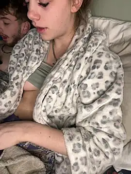 VioletxBlue online show from March 8, 2026, 11:14 am