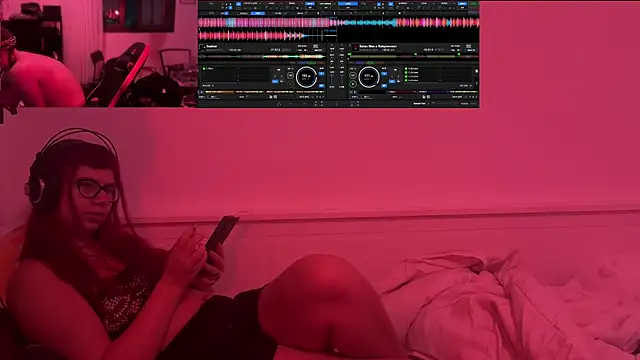 vittote online show from October 6, 2025, 9:12 pm