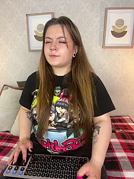 Veronica simons online show from May 14, 2026, 8:48 pm
