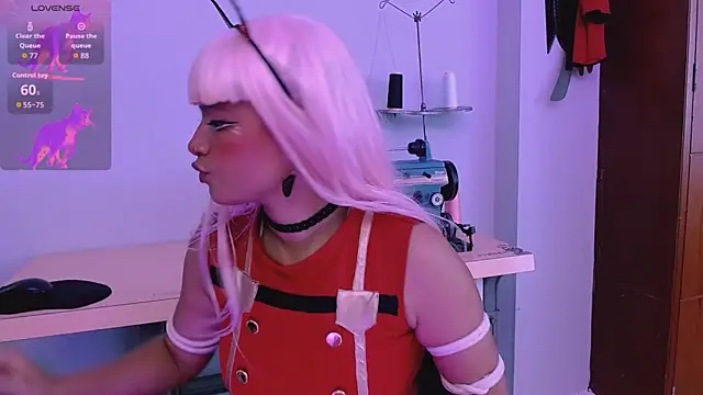 Mattilda 18 online show from September 29, 2025, 8:24 pm