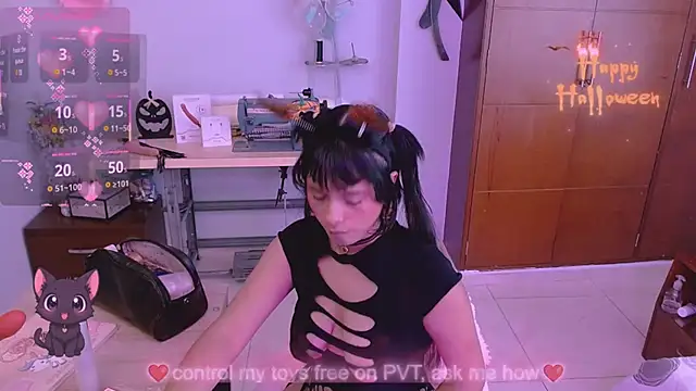 Mattilda 18 online show from October 27, 2025, 8:35 pm