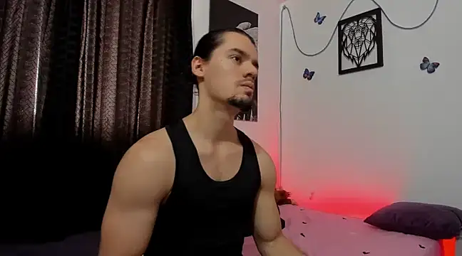 maxi styles online show from January 17, 2025, 7:05 pm