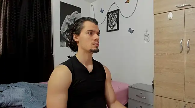 maxi styles online show from February 14, 2025, 7:54 pm