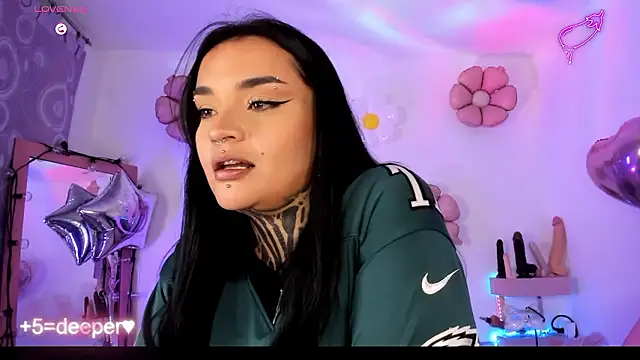 amyswallow7 online show from January 14, 2026, 1:00 am