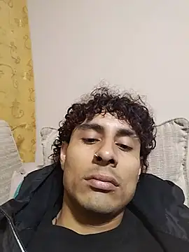 Snapshot of Saweetieyblacksnake chatting on July 21, 2026, 2:25 am Saweetieyblacksnake online show from July 21, 2026, 2:25 am