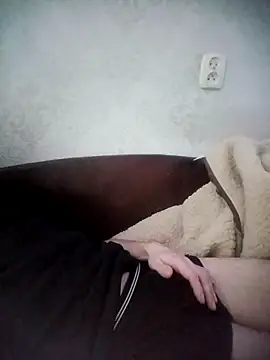 Lukas2204 online show from February 10, 2026, 2:32 pm