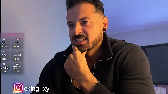 Lucasfit24 online show from October 10, 2025, 2:49 pm