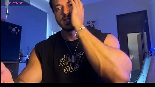 Snapshot of Lucasfit24 chatting on February 26, 2026, 2:38 pm Lucasfit24 online show from February 26, 2026, 2:38 pm