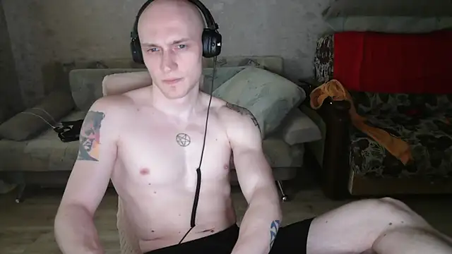 Snapshot of johnny_positive chatting on May 11, 2026, 2:45 pm johnny positive online show from May 11, 2026, 2:45 pm
