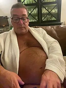 MountJohnXL online show from May 26, 2026, 11:01 pm
