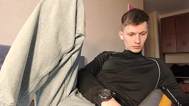 Kevin Hornyyy online show from May 25, 2026, 2:12 pm