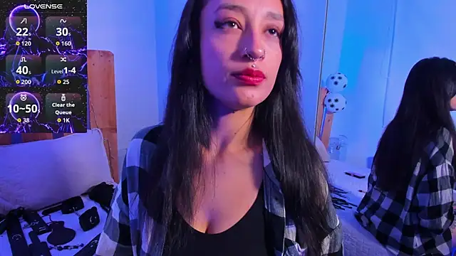 Snapshot of coral_jonesss chatting on June 22, 2026, 3:31 pm coral jonesss online show from June 22, 2026, 3:31 pm