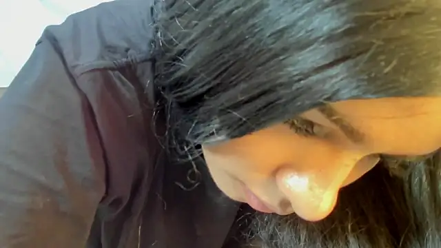 Gabrielahot75 online show from February 26, 2025, 1:52 pm