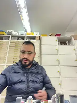 leonardohot1987 online show from January 10, 2025, 4:09 pm