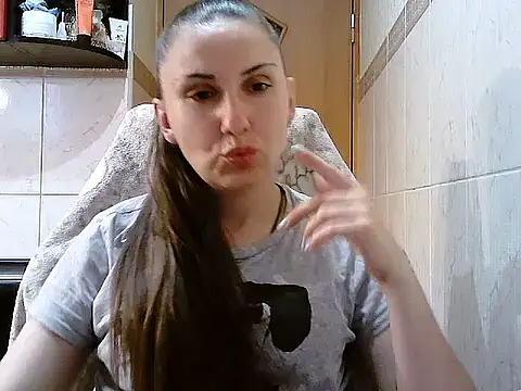 Yuliia30 online show from July 10, 2026, 3:03 pm