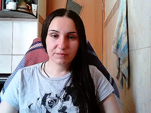 Yuliia30 online show from July 15, 2026, 7:46 am
