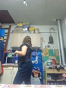 Jyleta online show from October 2, 2025, 8:38 pm