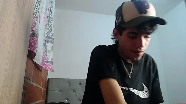 Alejandro bigdick x online show from February 8, 2025, 7:59 am