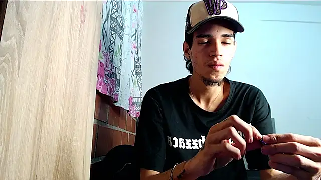Alejandro bigdick x online show from February 11, 2025, 5:47 am