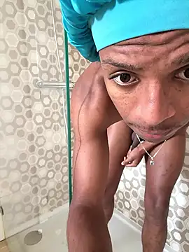 Snapshot of Mula-to chatting on January 9, 2026, 12:41 pm Mula-to online show from January 9, 2026, 12:41 pm