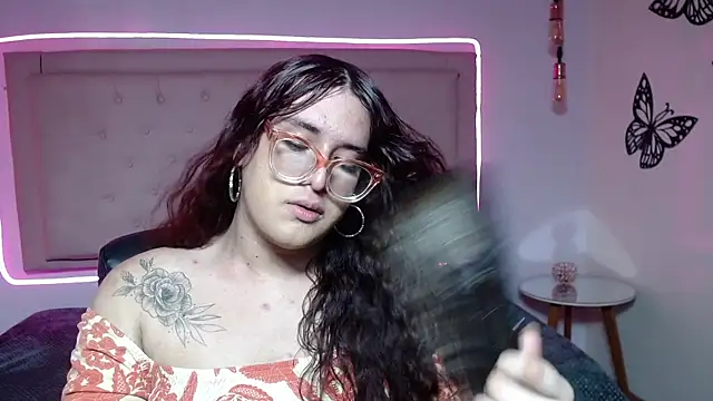 Snapshot of kathepickmanx chatting on October 2, 2025, 3:57 am kathepickmanx online show from October 2, 2025, 3:57 am