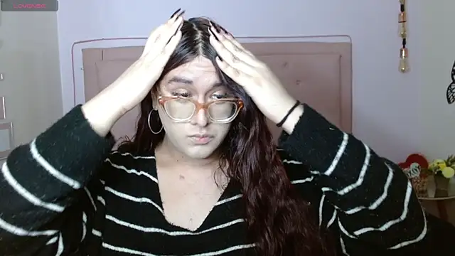 Snapshot of kathepickmanx chatting on December 21, 2025, 3:35 am kathepickmanx online show from December 21, 2025, 3:35 am