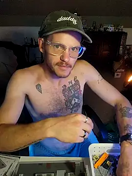 SoxxyNsh online show from November 22, 2025, 4:22 am