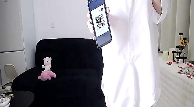 Hey-Cute online show from January 14, 2025, 7:38 am