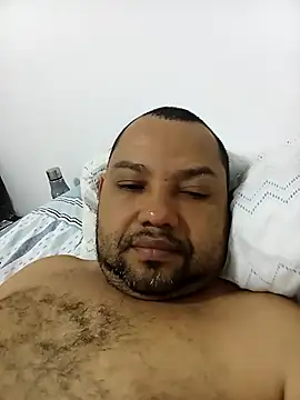 Marcio2235 online show from November 25, 2025, 4:56 am