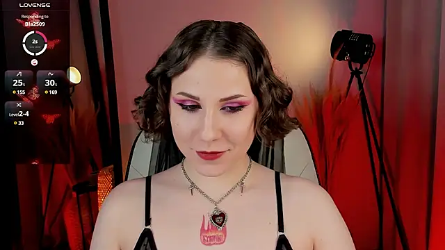 Eva Moss  online show from January 24, 2025, 1:45 am