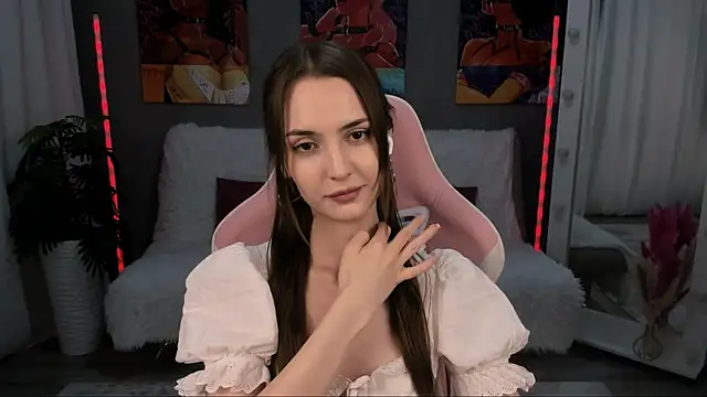 SamanthaaaWalker online show from June 17, 2026, 9:27 pm