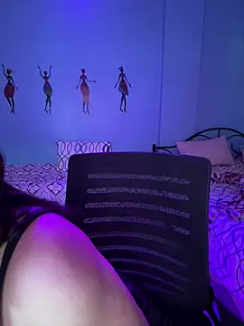 Ayeshaa  25 online show from March 7, 2025, 9:07 am