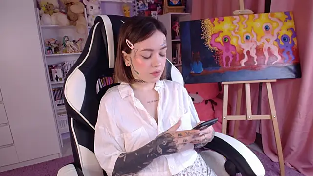 Catharsisi online show from February 3, 2025, 5:14 pm