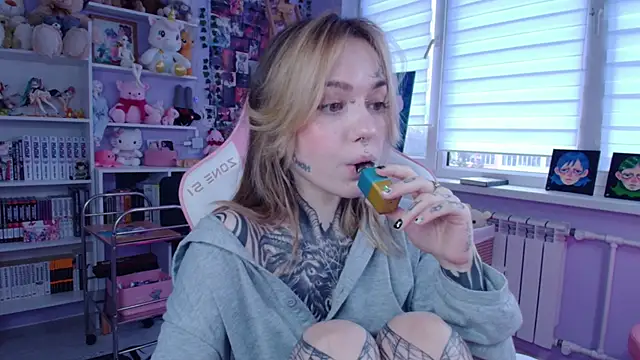 Catharsisi online show from October 5, 2025, 1:42 pm