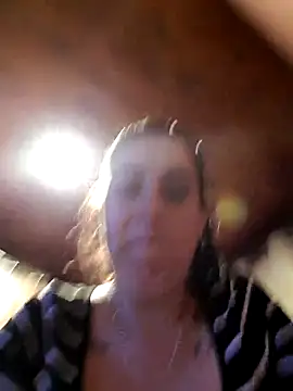 CHARLOTTE 1711 online show from September 16, 2025, 4:24 am