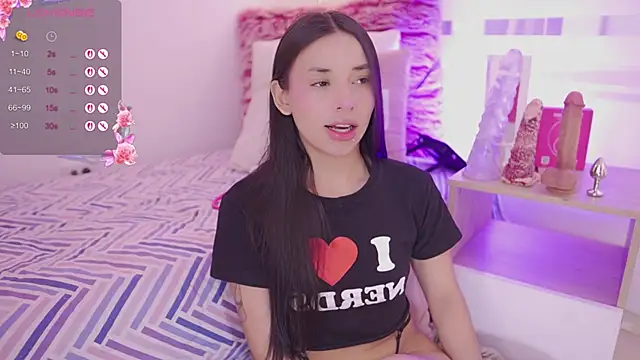 Hade collinss online show from April 20, 2026, 7:26 pm