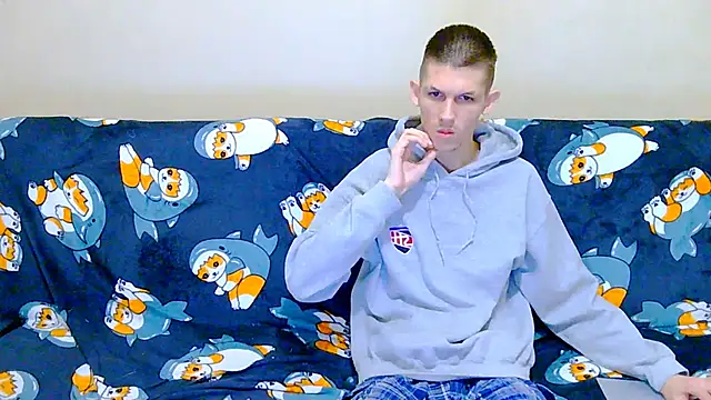 Lester Broo online show from October 10, 2025, 9:14 pm